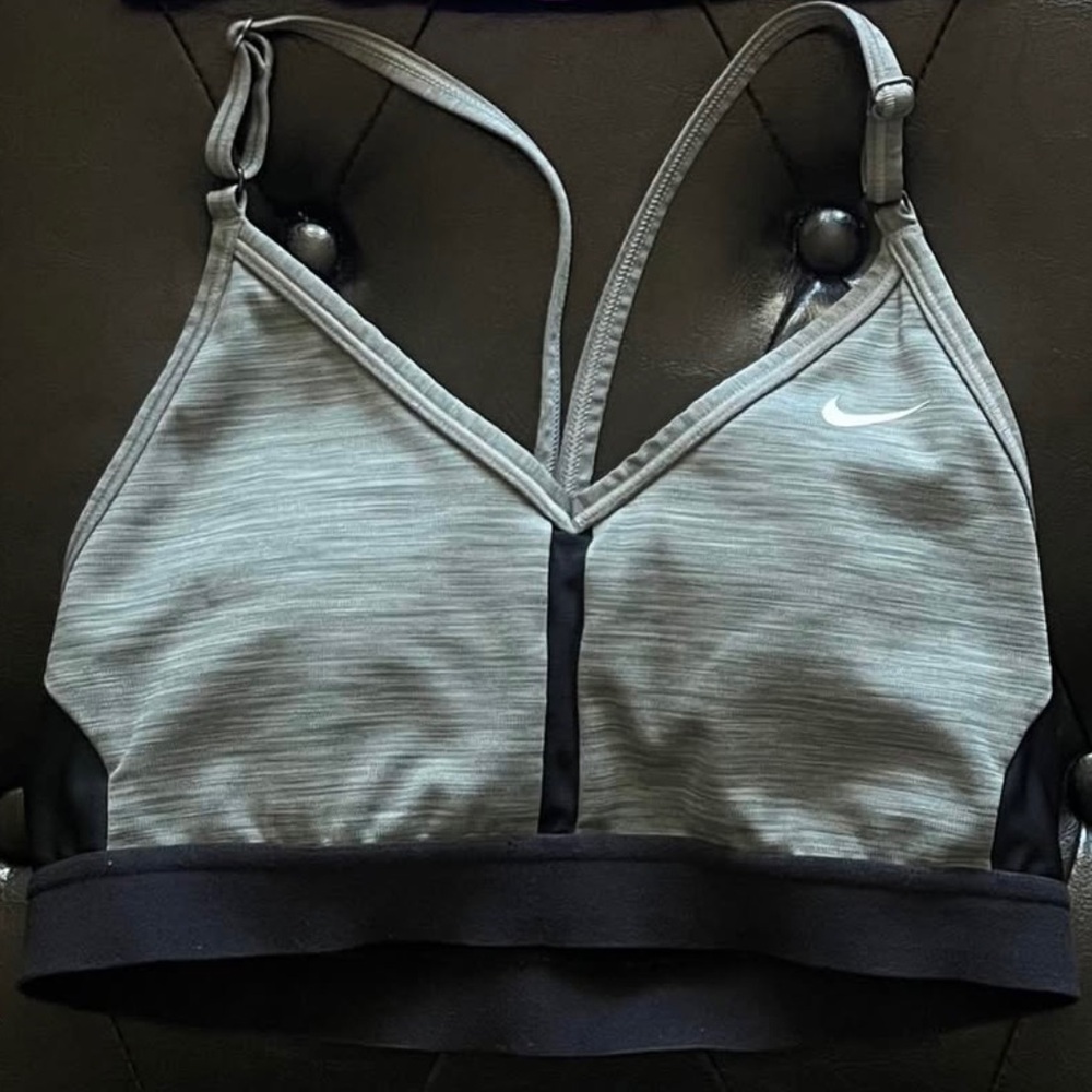 Nike Women's Heather Grey & Black Strappy Sports Bra